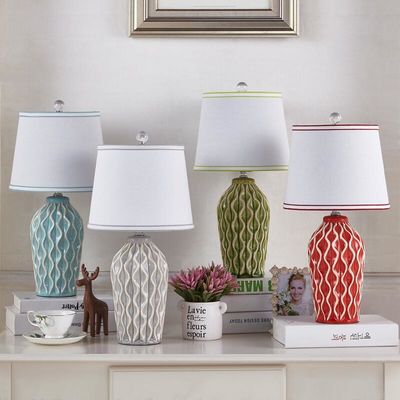 Lampu Meja Desain Skandinavia Minimalis Samping Tempat Tidur Dimmable ISO9001 CCC
