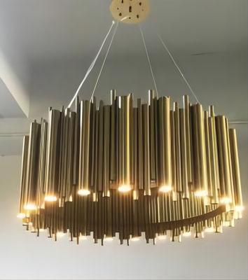 Lampu Chandelier Liontin Bahan Tubuh Tembaga Desain Pipa Dramatis