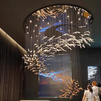 Custom Made Designer Chandeliers Tangga Besar Dekorasi Hotel Pencahayaan Artistik Murano Kaca Bulu LED Hanging Chandelier