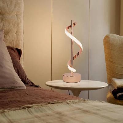 Minimalis Kontemporer Lampu Meja Spiral LED Mawar Emas/ Hitam Aluminium 12W Lampu Untuk Kamar Tidur