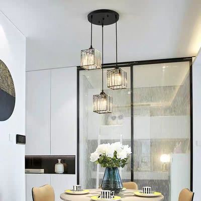 Bangunan loteng tangga Crystal Pendant Lampu Dengan Desain Transparan Dan Bahan Kerja Besi