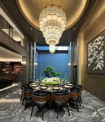 Grand Banquet Hall Crystal Ribbon Chandelier Tailor Made Art Dekorasi Teknik Perlengkapan lampu