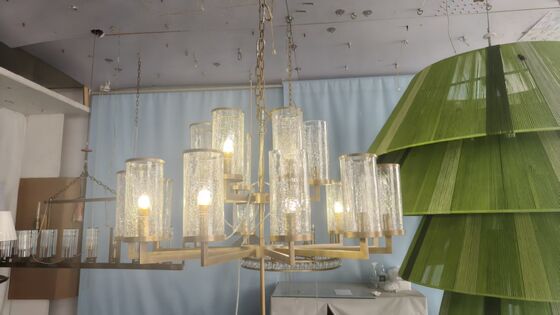 Set Lampu Kelompok Perjamuan Dekorasi Seni Eropa Modern Lampu Gantung Cluster Pita Kristal Mini Buatan Khusus